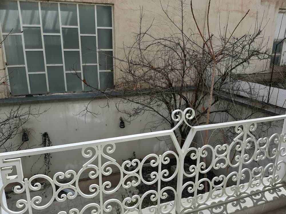 رهن و اجاره آپارتمان مسکونی در تهران نیاوران 240 متر