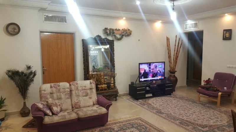 فروش آپارتمان  در پونک سردارجنگل 130 متر